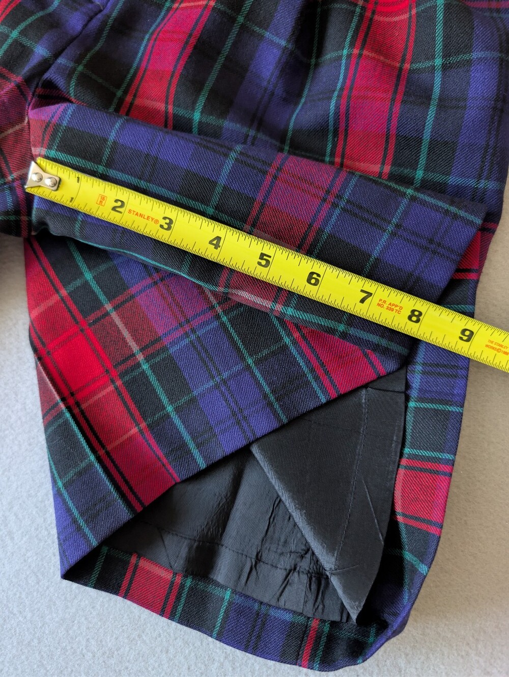 Vintage 100% Wool Pleated Tailored Plaid Shorts Culottes Holiday Prep Academia 6 image 7